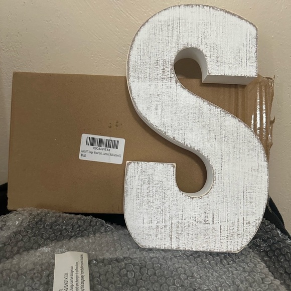 Other - Distressed 10” x 5.75” x 1.25” S Wall Art